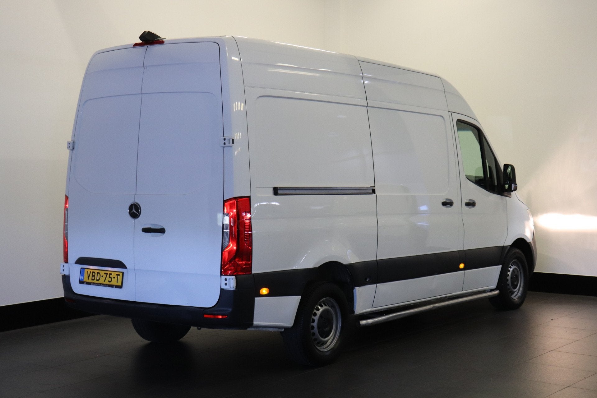 Mercedes-Benz Sprinter 311 2.2 CDI L2H2 EURO 6 - A/C Climate, Gebruikt, 4 cilinders, 116 pk, Bedrijf