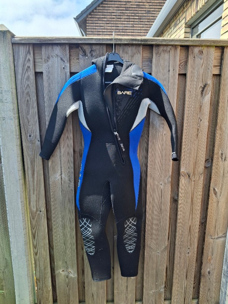 Junior duikpak 7 mmm Bare Manta, Watersport en Boten, Duiken, Gebruikt, Duikpak, Ophalen