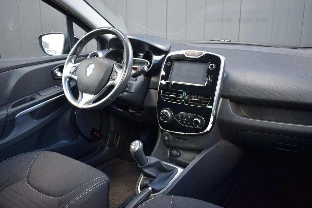 Renault Clio Estate 0.9 TCE Expression ECC | Full Map Navi |, 898 cc, Stof, 580 kg, Zwart