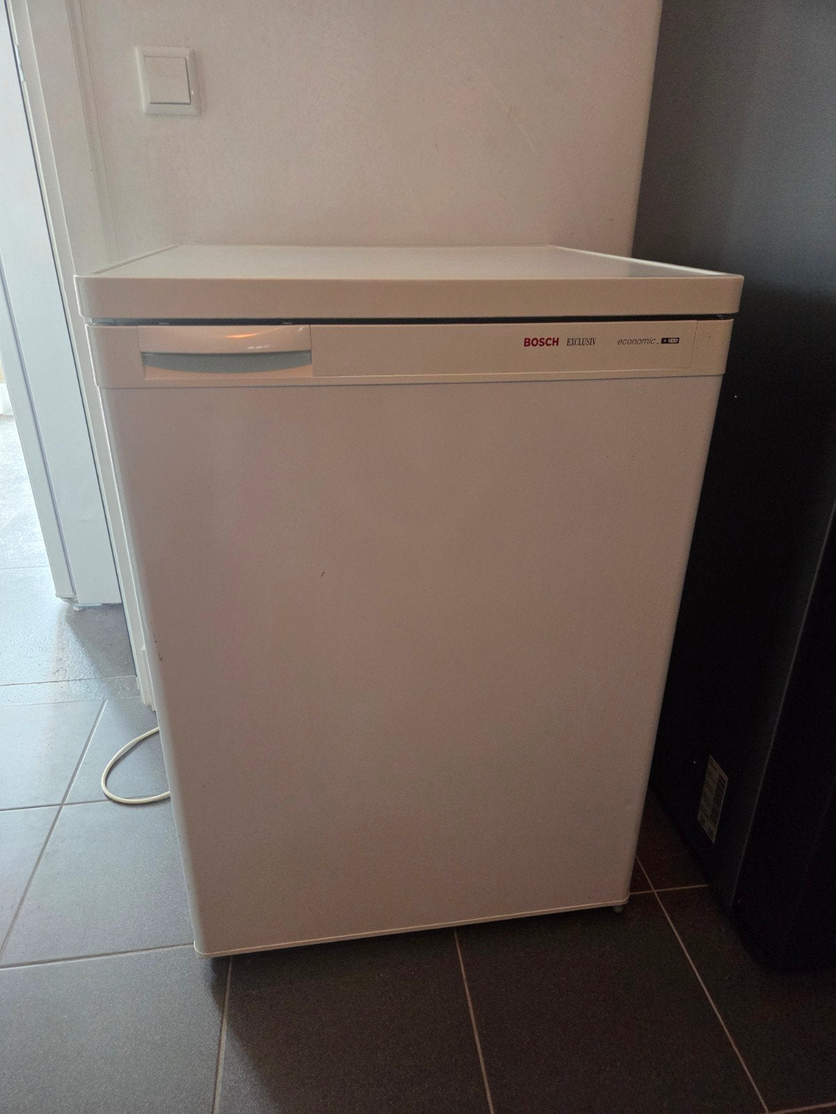 Bosch Tafelmodel Vriezer - Uitstekend Werkend, Ophalen, Gebruikt, Met aparte vriezer, Energieklasse A of zuiniger