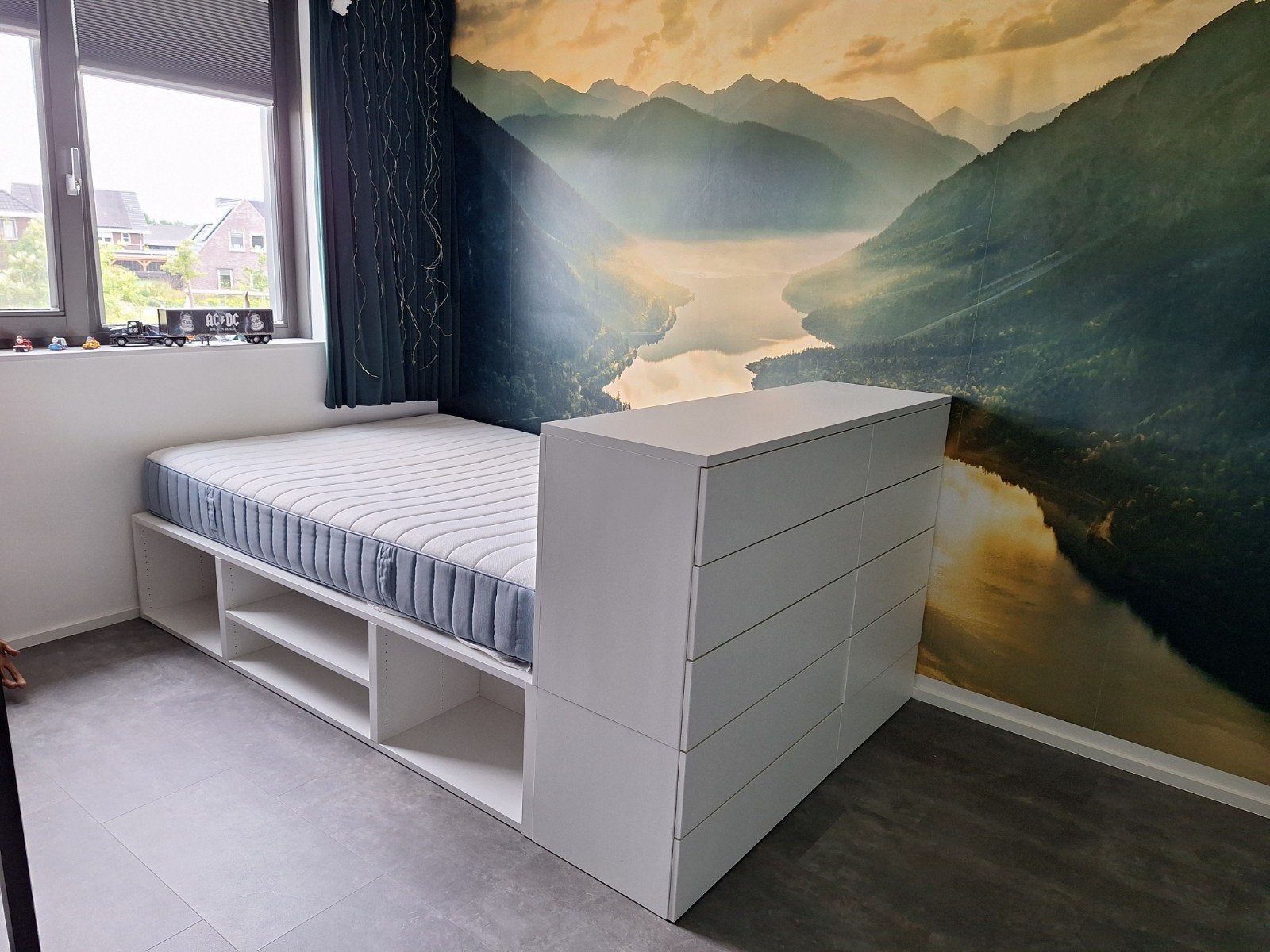 IKEA LÄTTHET bedframe met lades en opbergruimte, Huis en Inrichting, Slaapkamer | Bedden, Ophalen, Overige materialen, Wit, Tweepersoons