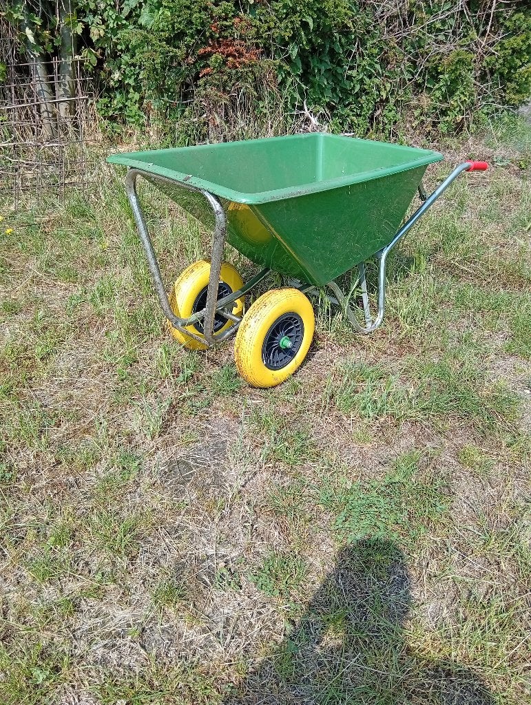 Te koop nieuwe grote kruiwagen, Ophalen, Nieuw