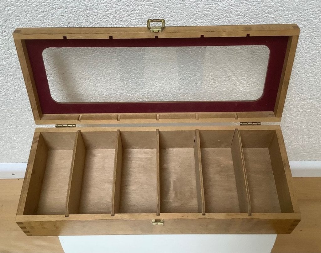 Theeleuten opgelet! XL theekist + thee servies +zeefje+pot, Huis en Inrichting, Overige typen, Ophalen of Verzenden, Zo goed als nieuw