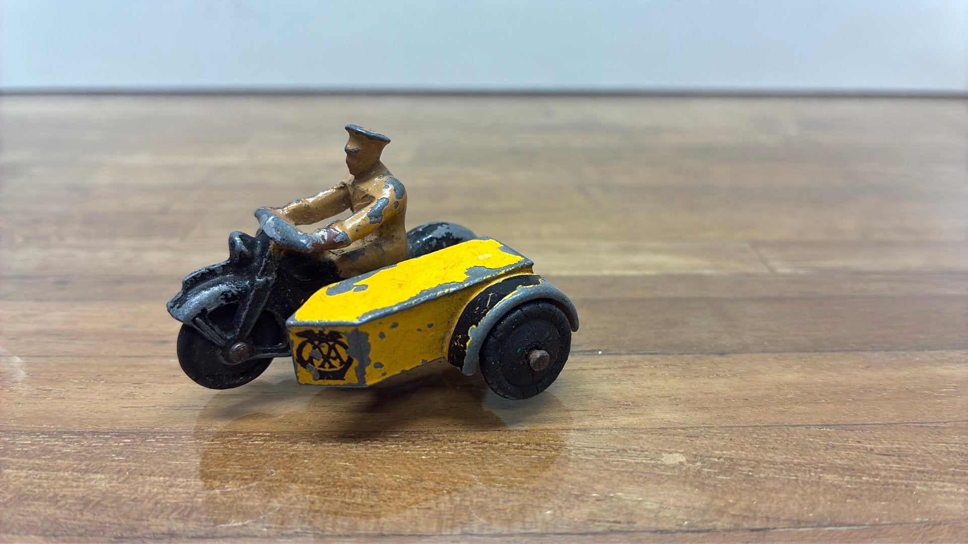 Dinky toys AA zijspan wegenwacht, Ophalen of Verzenden, Gebruikt, Motor