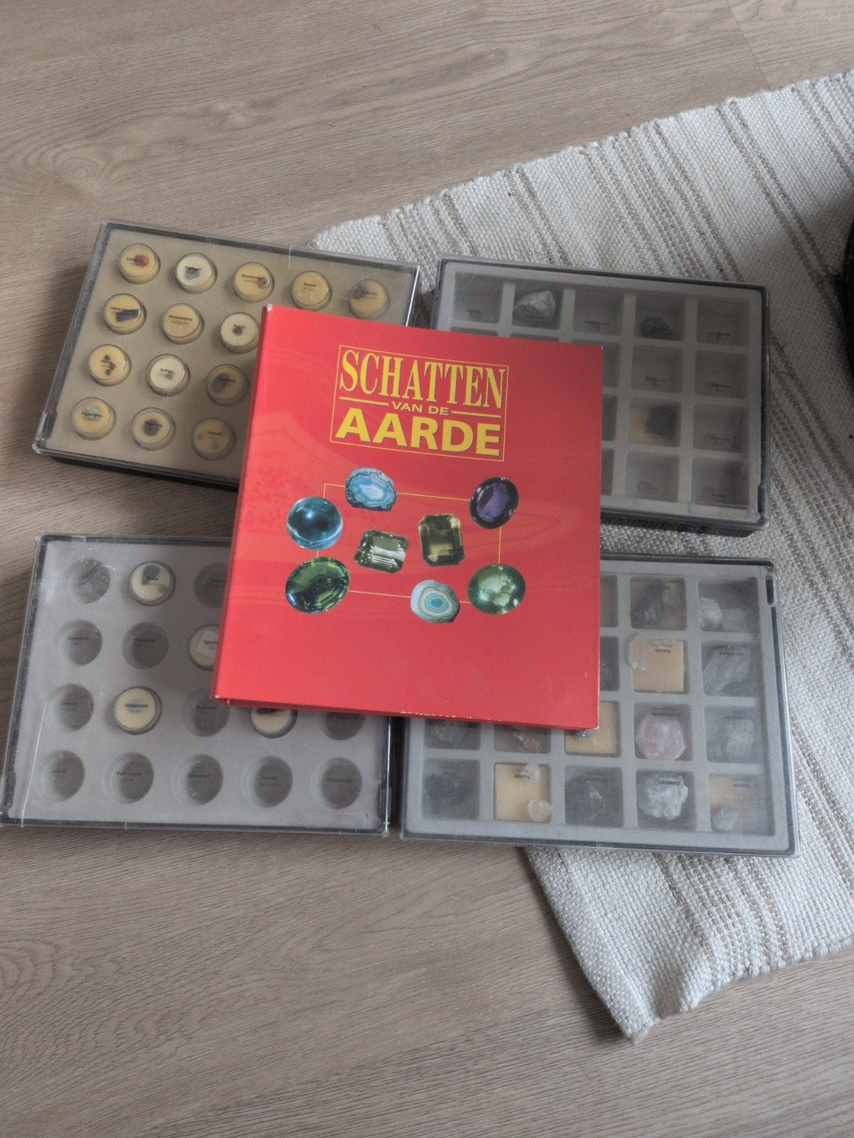 *schatten van de aarde* edelstenen collectie verzamelen, Ophalen