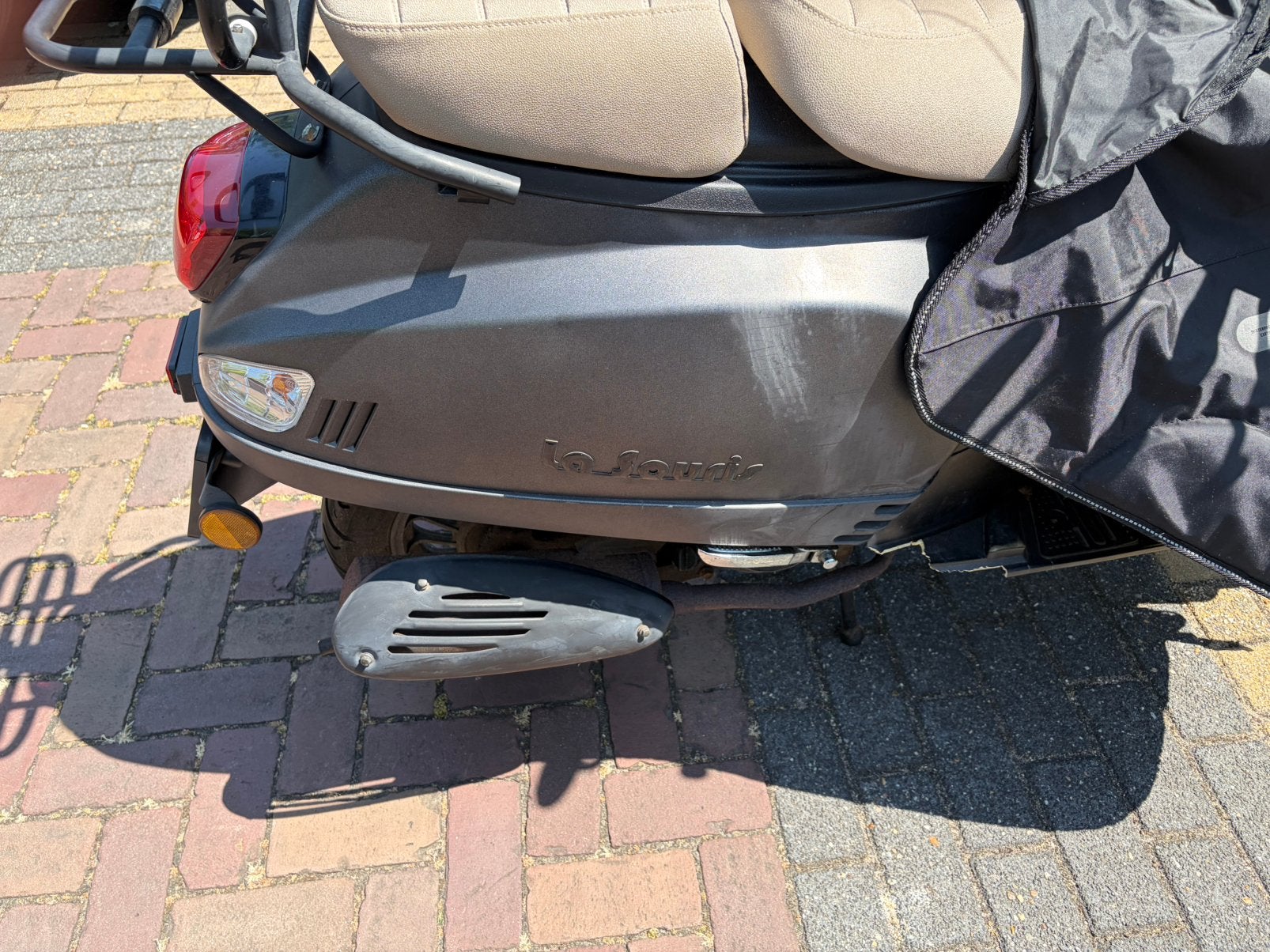 Snorfiets LaSouris, Fietsen en Brommers, Ophalen, Zo goed als nieuw, Benzine, Overige merken