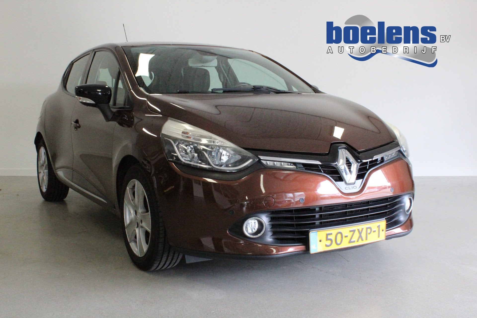 Renault Clio 0.9 TCe Dynamique | APK: 09-2027 | CLIMA | AFN-, Auto's, Renault, Voorwielaandrijving, Stof, Zwart, Bruin