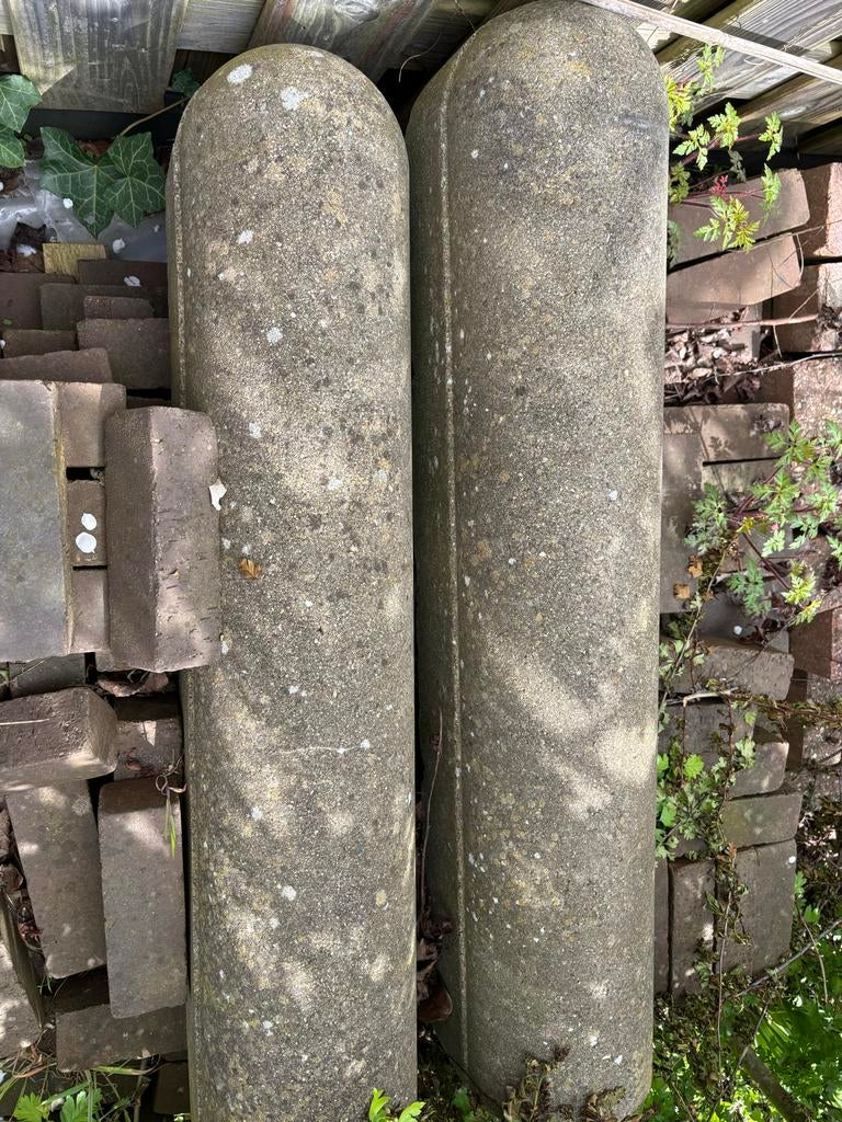 2 stuks betonnen stootbanden, Ophalen, Gebruikt, Overige materialen, Overige typen