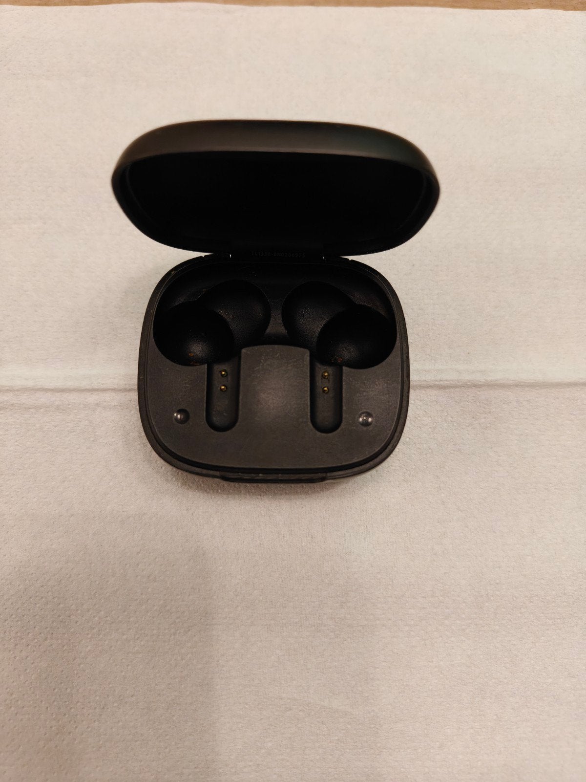 JBL Live Pro 2 case, Telecommunicatie, Mobiele telefoons | Oordopjes, Ophalen of Verzenden, Zo goed als nieuw