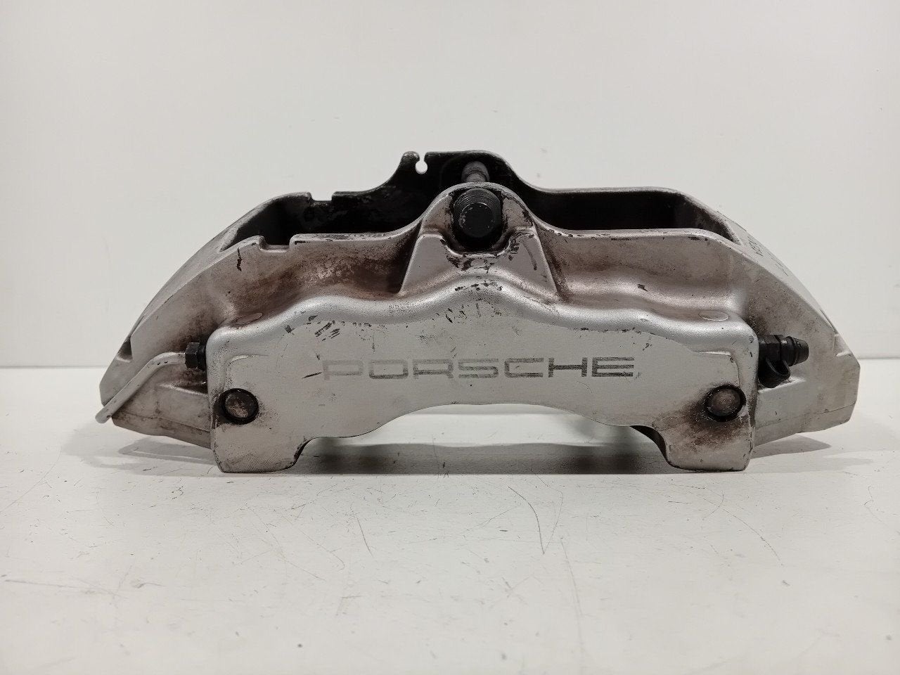 Remklauw links voor Porsche Cayenne, Auto-onderdelen, Remmen en Aandrijving, Onderdelen@venauto.nl, Van der Ven Autorecycling B.V.