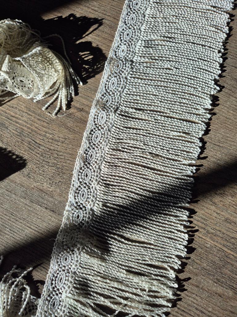 Ca. 6 meter vintage kant, Ophalen of Verzenden, Kant