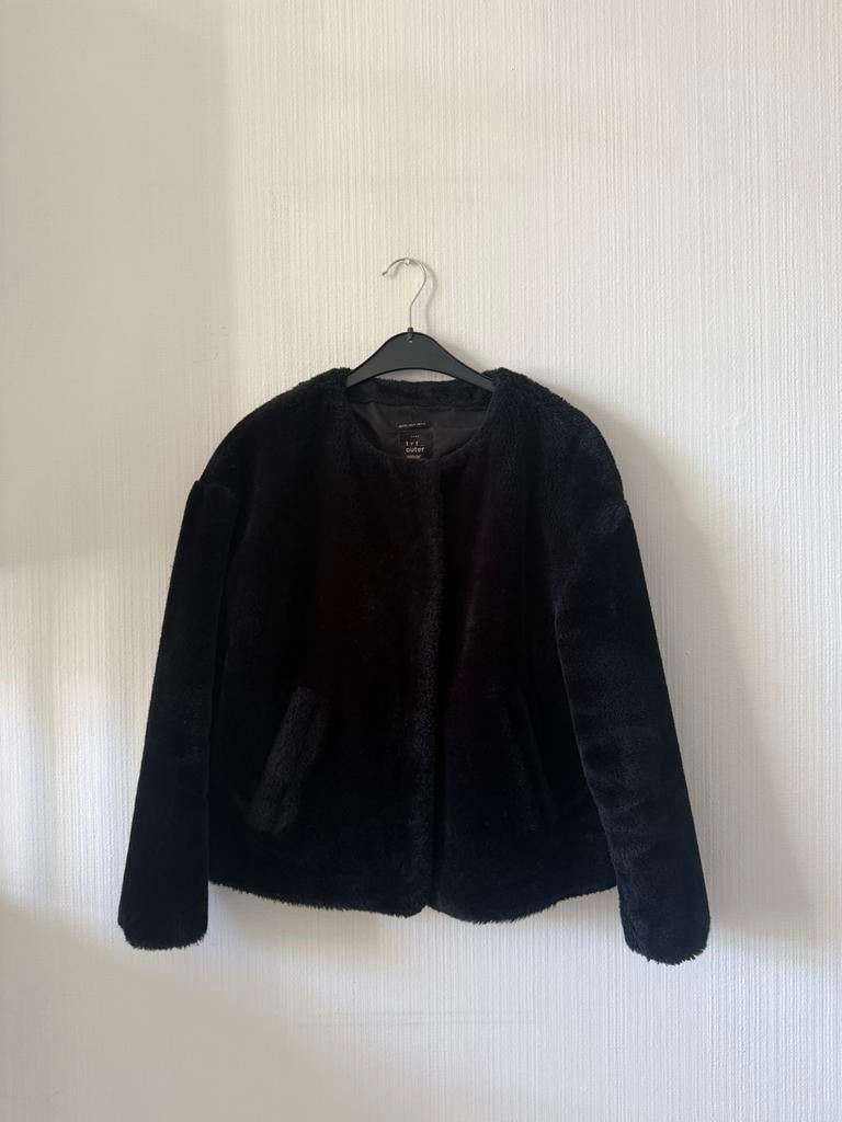 Zara zwarte faux fur bontjas winterjas herfstjas Maat S, Kleding | Dames, Jassen | Winter, Ophalen of Verzenden, Zo goed als nieuw