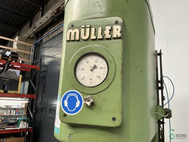 Hydraulische persen Müller CEZ 63.18.11 1976