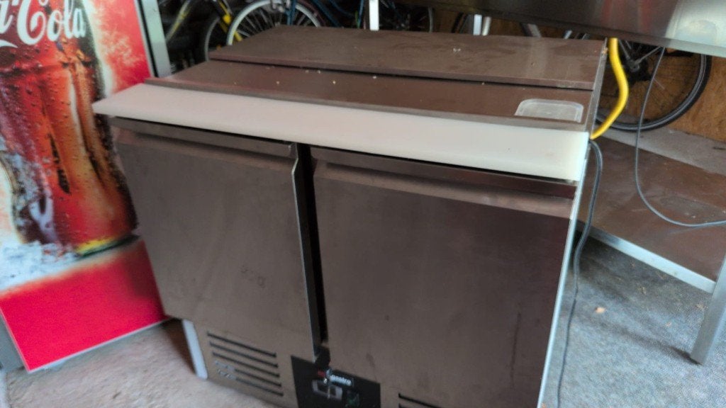 Koelwerkbank, frigo 2 Deuren, inox - L 90-D 70-H 85 - 400€, 200 liter of meer, 60 cm of meer, Ophalen, 85 tot 120 cm