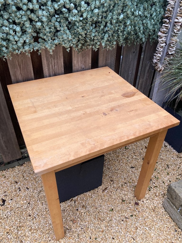 Gratis vierkante grenen tafel, Ophalen, 50 – 75, Gebruikt, 50 tot 100 cm