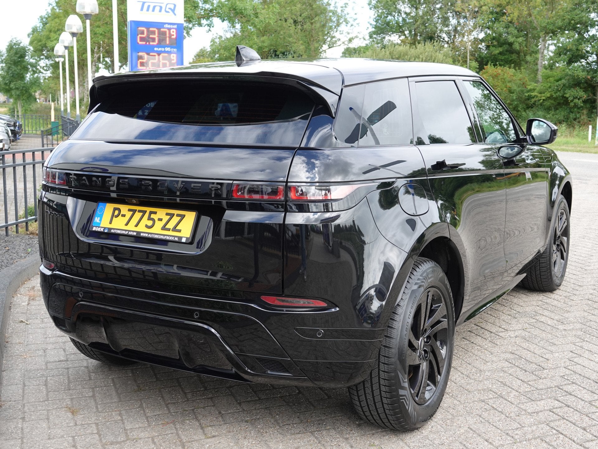 Land Rover Range Rover Evoque 1.5 P300e AWD R-Dynamic SE NL-, Auto's, 309 pk, Euro 6, Zwart, Vierwielaandrijving