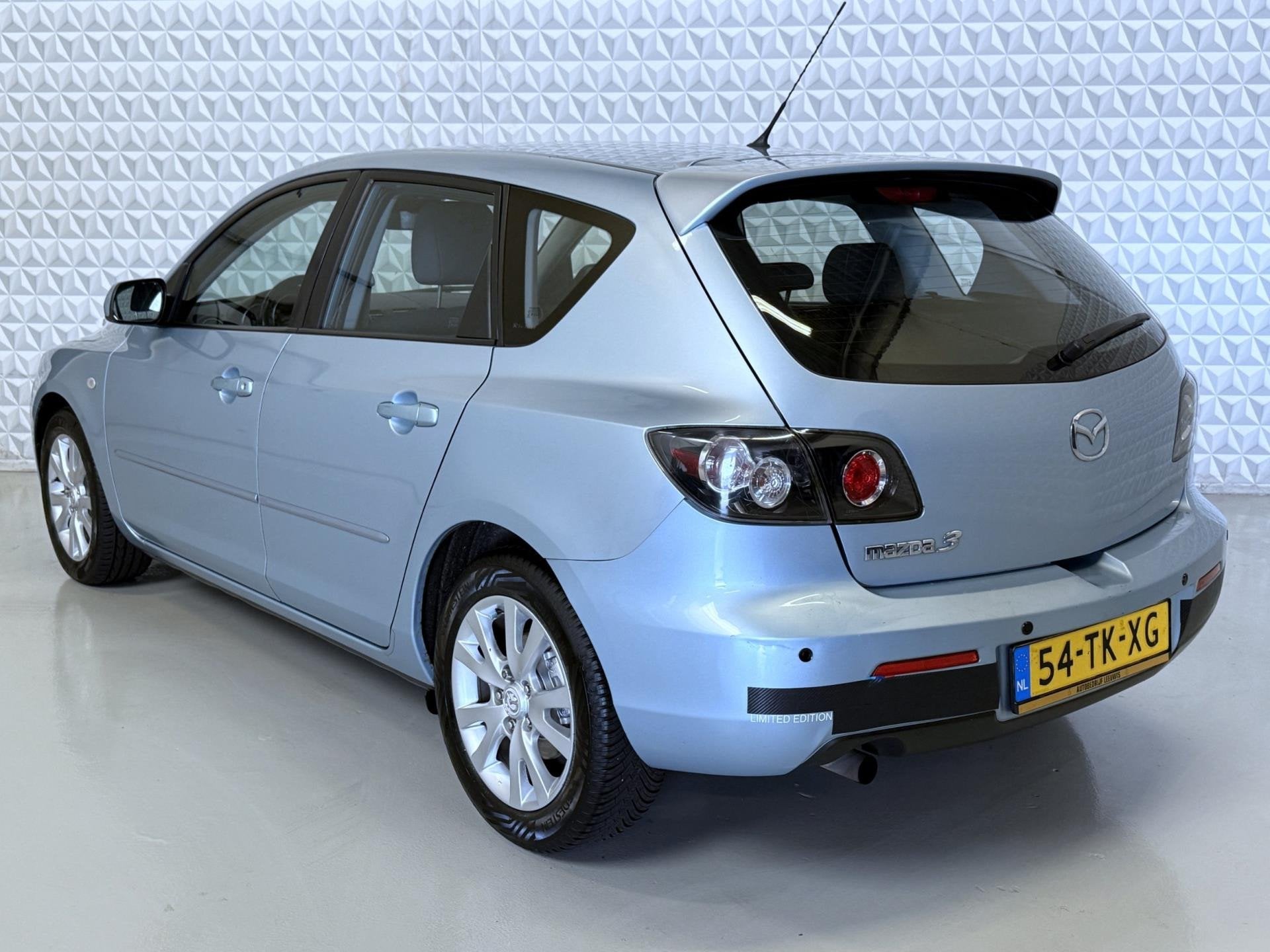 Mazda 3 1.6 S-VT Touring APK Airco Clima Executive SPORT (20, Auto's, Voorwielaandrijving, Parkeersensor, Gebruikt, 4 cilinders