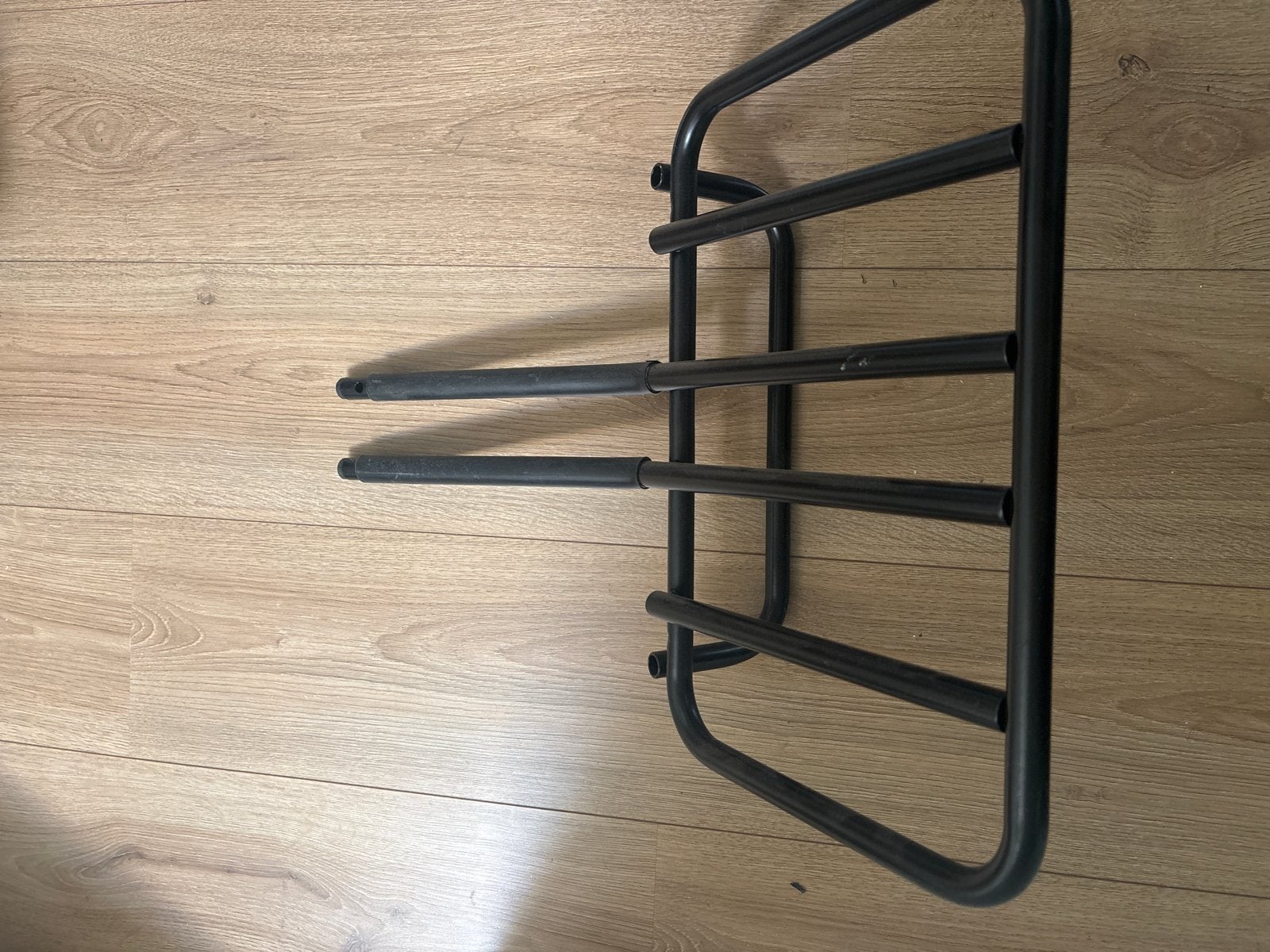 Zwart metalen rekje/mandje voor fiets, Ophalen of Verzenden, Gebruikt