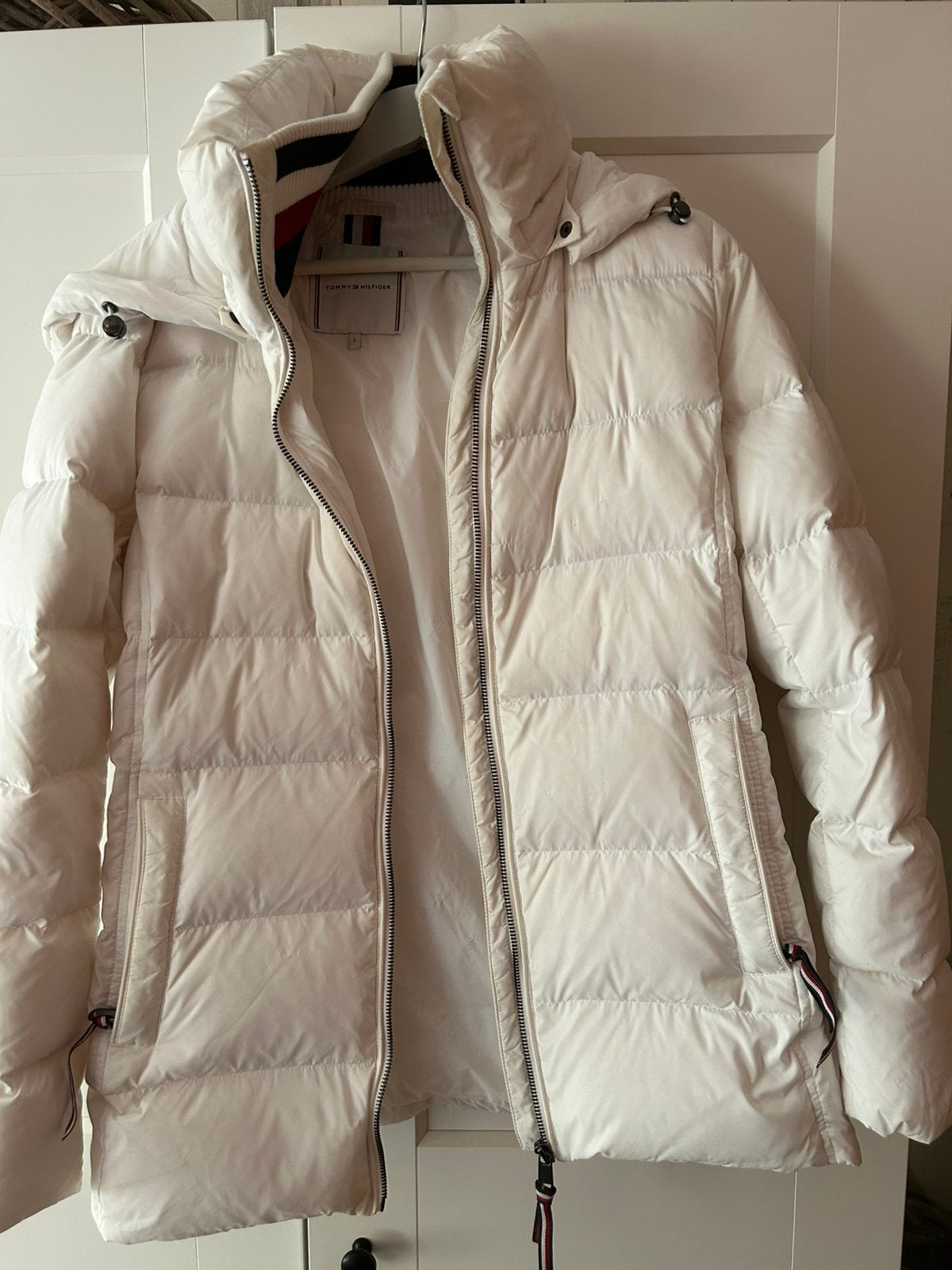 Winterjas dons Tommy Hilfiger maat S, Kleding | Dames, Ophalen of Verzenden, Zo goed als nieuw, Wit