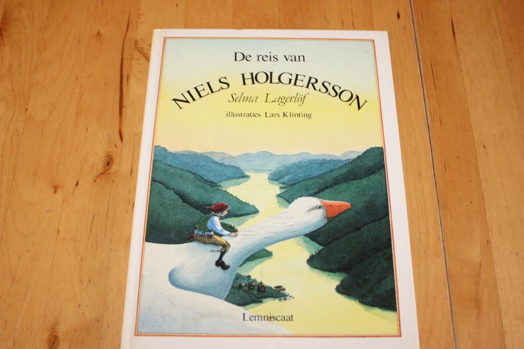 De reis van Niels Holgersson, Selma Lagerlöf/Lars Klinting, Boeken, Ophalen of Verzenden, Gelezen, Selma Lagerlöf, Fictie