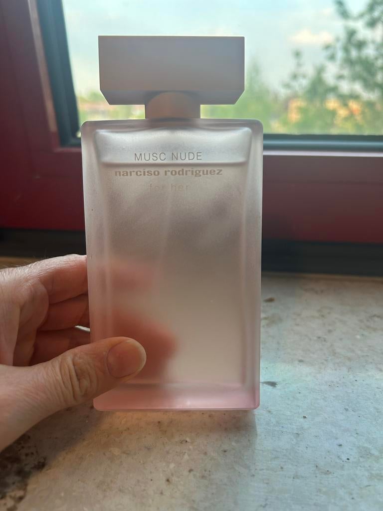 Narciso Rodriguez Musc Nude Parfum - Sensueel & Elegant, Ophalen of Verzenden, Zo goed als nieuw