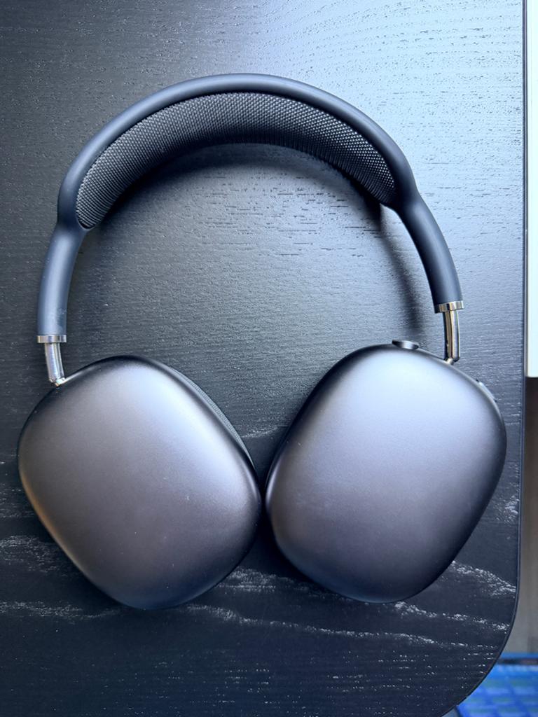 Airpods max lightning zgan