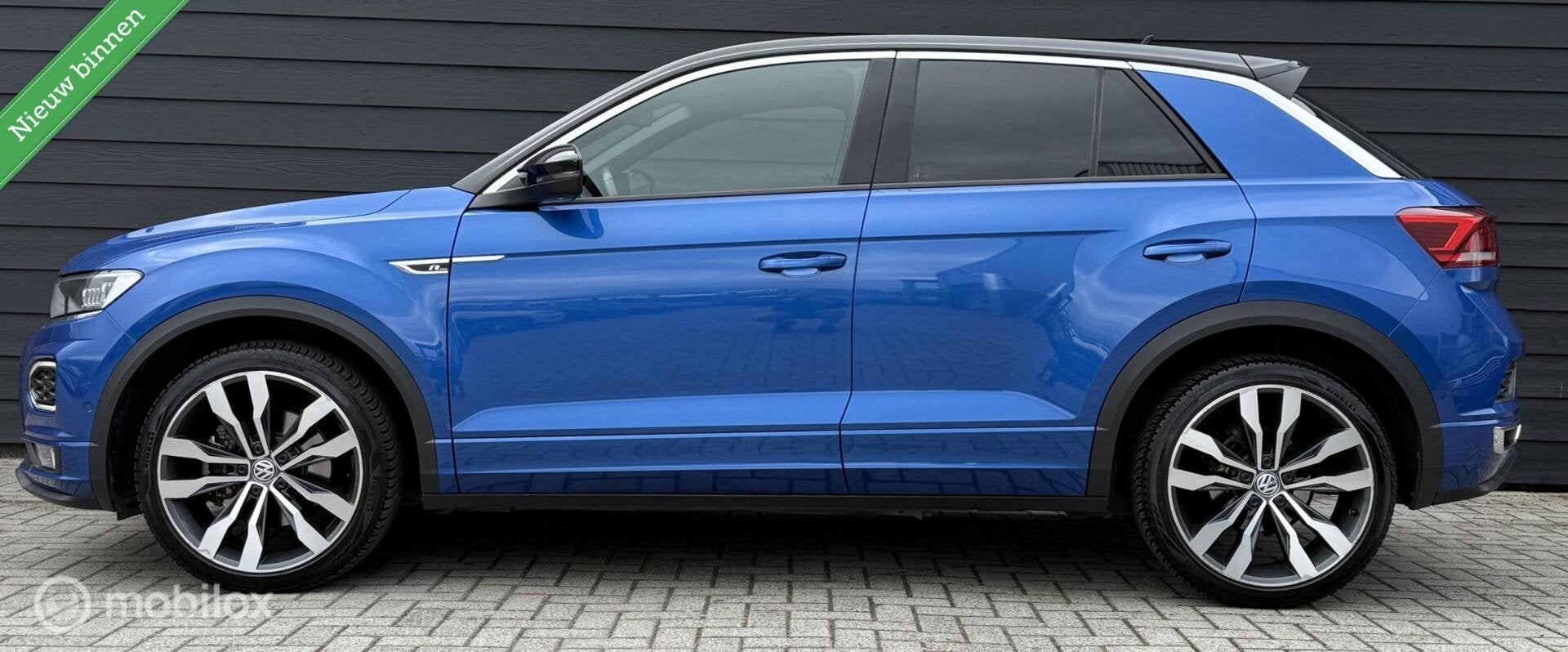 Volkswagen T-Roc 1.5 TSI DSG R-line/Carplay/Camera/LED/Clima, Auto's, Volkswagen, 4 cilinders, Blauw, Bedrijf, 19 km/l