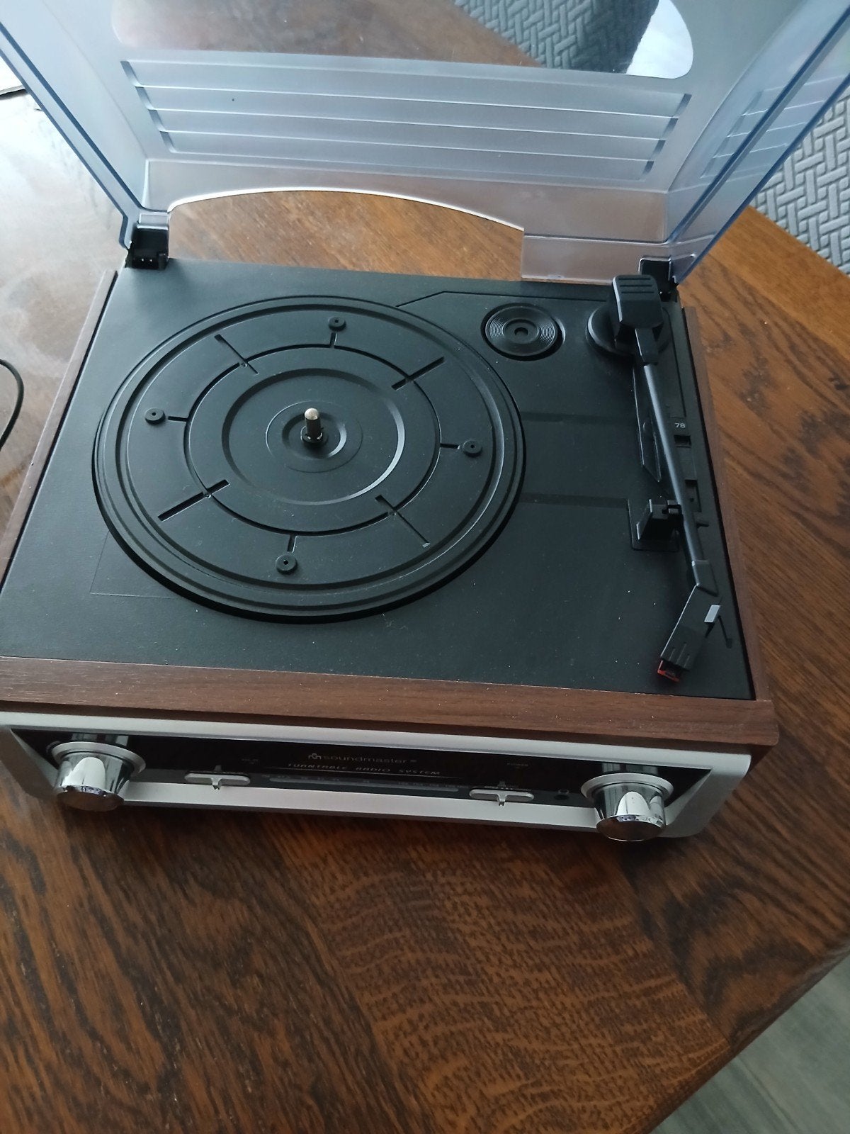 Soundmaster Platenspeler met Radio - Zo goed als nieuw, Audio, Tv en Foto, Ophalen, Gebruikt, Platenspeler, Overige merken