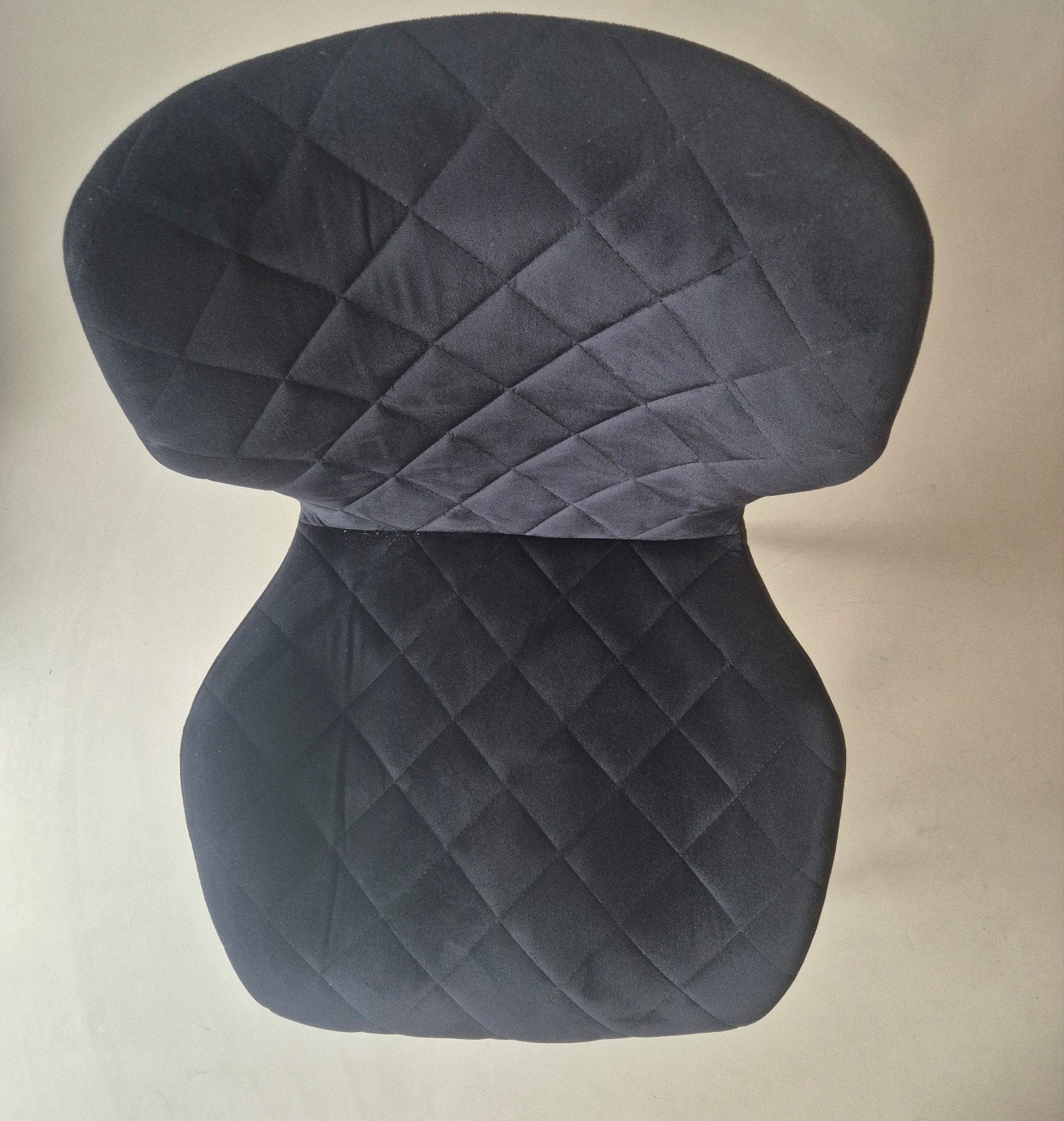 6 Moderne Zwarte Velvet Stoelen - Perfecte Staat, Ophalen, Zwart, Zo goed als nieuw, Metaal