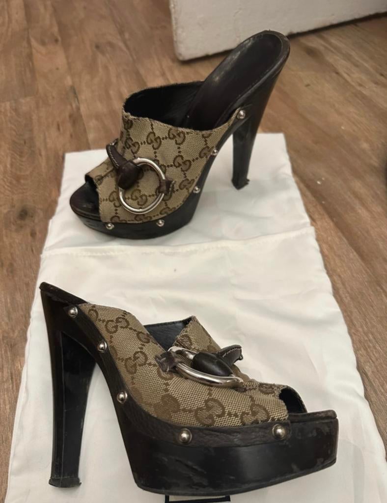 Gucci Muiltjes Maat 38 - Stijlvol en Comfortabel, Ophalen of Verzenden, Gedragen, Bruin, Sandalen of Muiltjes