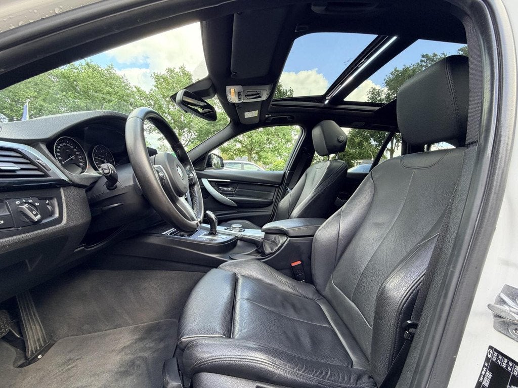 BMW 3-serie Touring 330d M Sport | Automaat | Head Up | Harm, Auto's, Automaat, Achterwielaandrijving, 2993 cc, 258 pk
