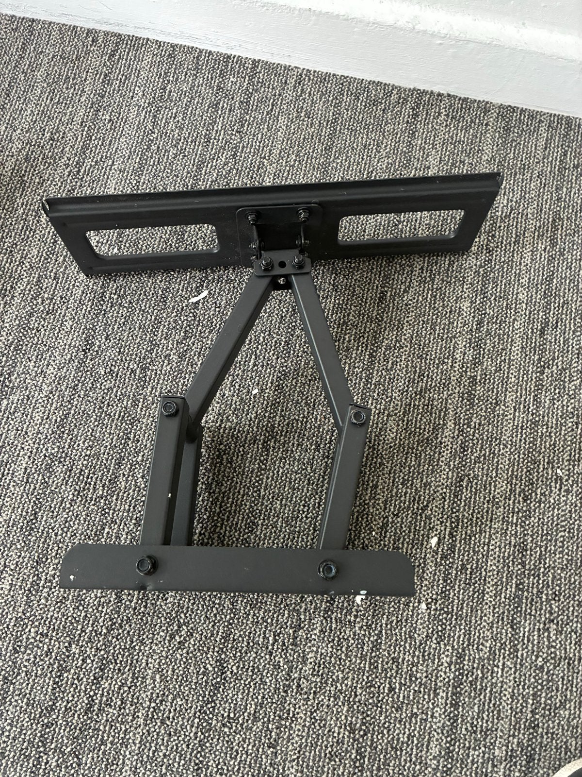 Zwarte TV-beugel voor wandmontage, verstelbaar, Audio, Tv en Foto, Ophalen of Verzenden, Gebruikt