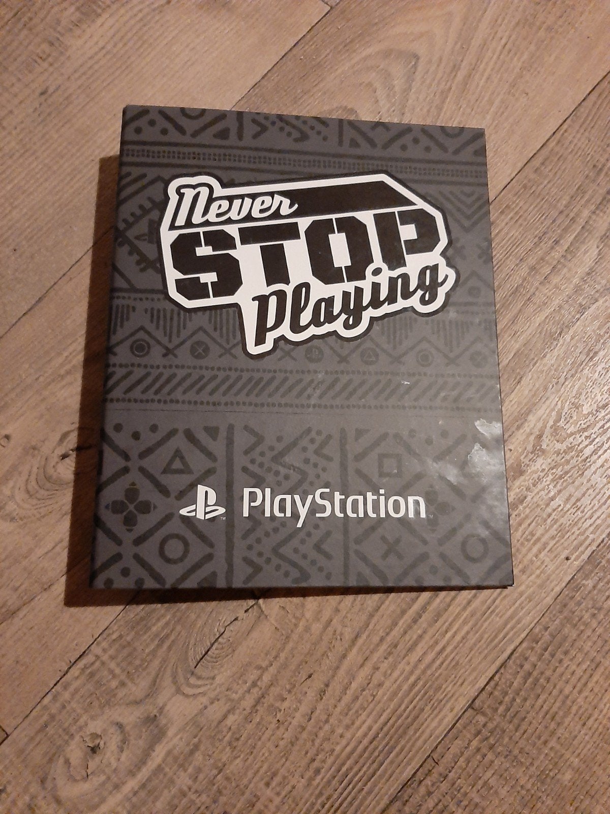 ordner playstation, Ophalen of Verzenden