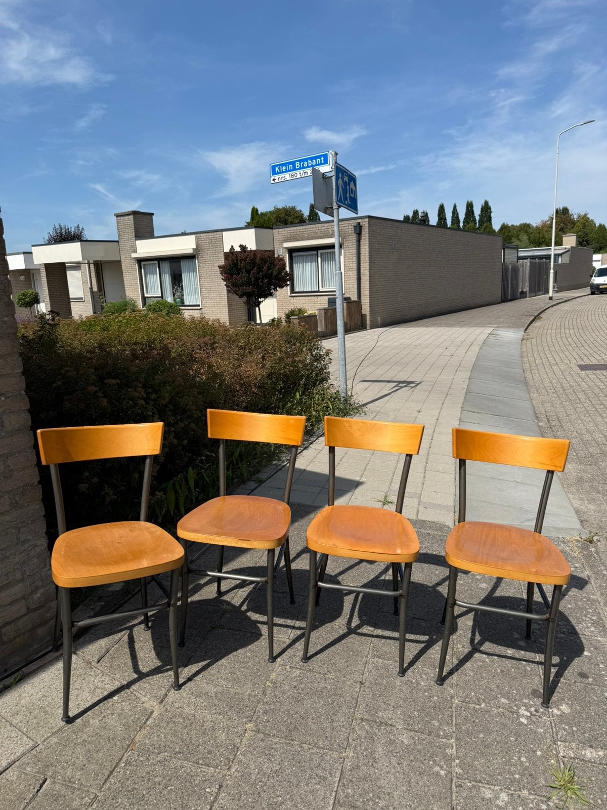 4 Houten (keuken)stoelen, Ophalen, Gebruikt, Bruin, Vier