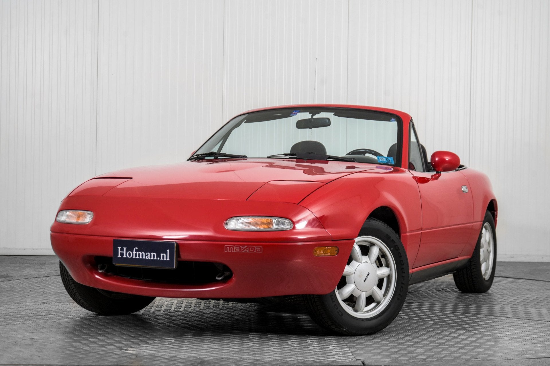 Mazda MX-5 Miata 1.6i-16V Uniek, 61000 miles. (bj 1992), Auto's, Mazda, Achterwielaandrijving, Gebruikt, 4 cilinders, Cabriolet