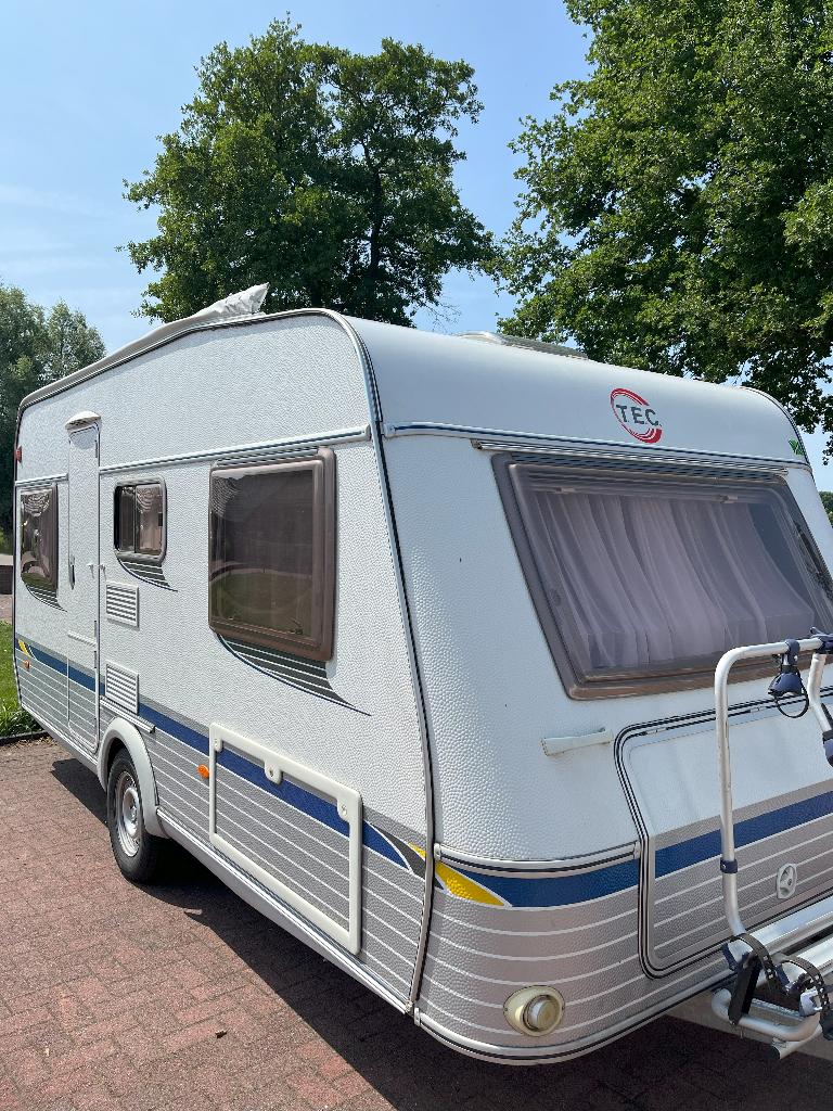 Mooie TEC 490 DB bouwjaar 2006, Caravans en Kamperen, Caravans, T.E.C., Rondzit, Bedrijf, 750 - 1000 kg