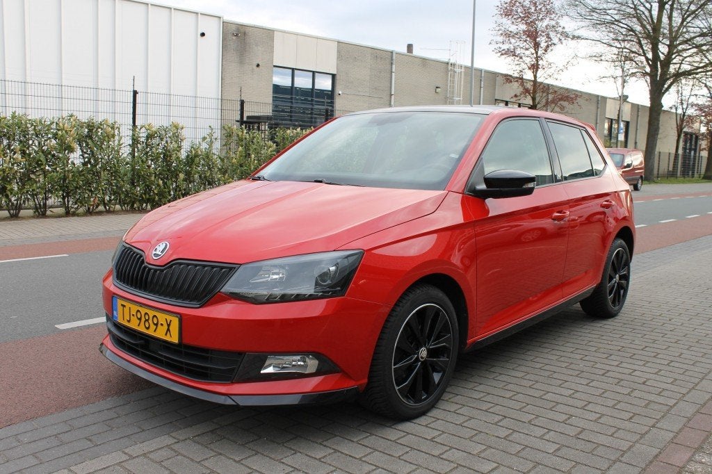Skoda FABIA 1.0 TSi  Monte Carlo Automaat, Gebruikt, 570 kg, 1100 kg, Geïmporteerd