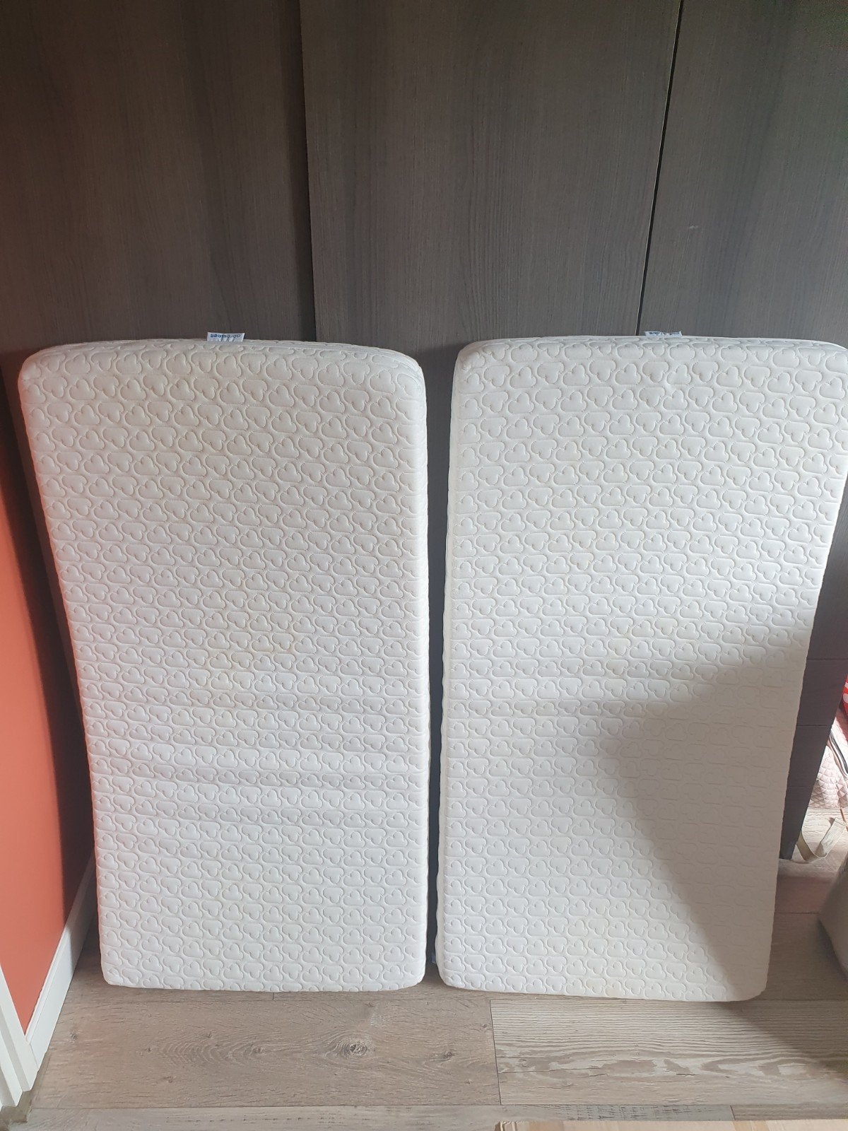 Aerosleep Essentieel matrassen - 3 jaar oud, Ophalen, Gebruikt, Eenpersoons, 90 cm