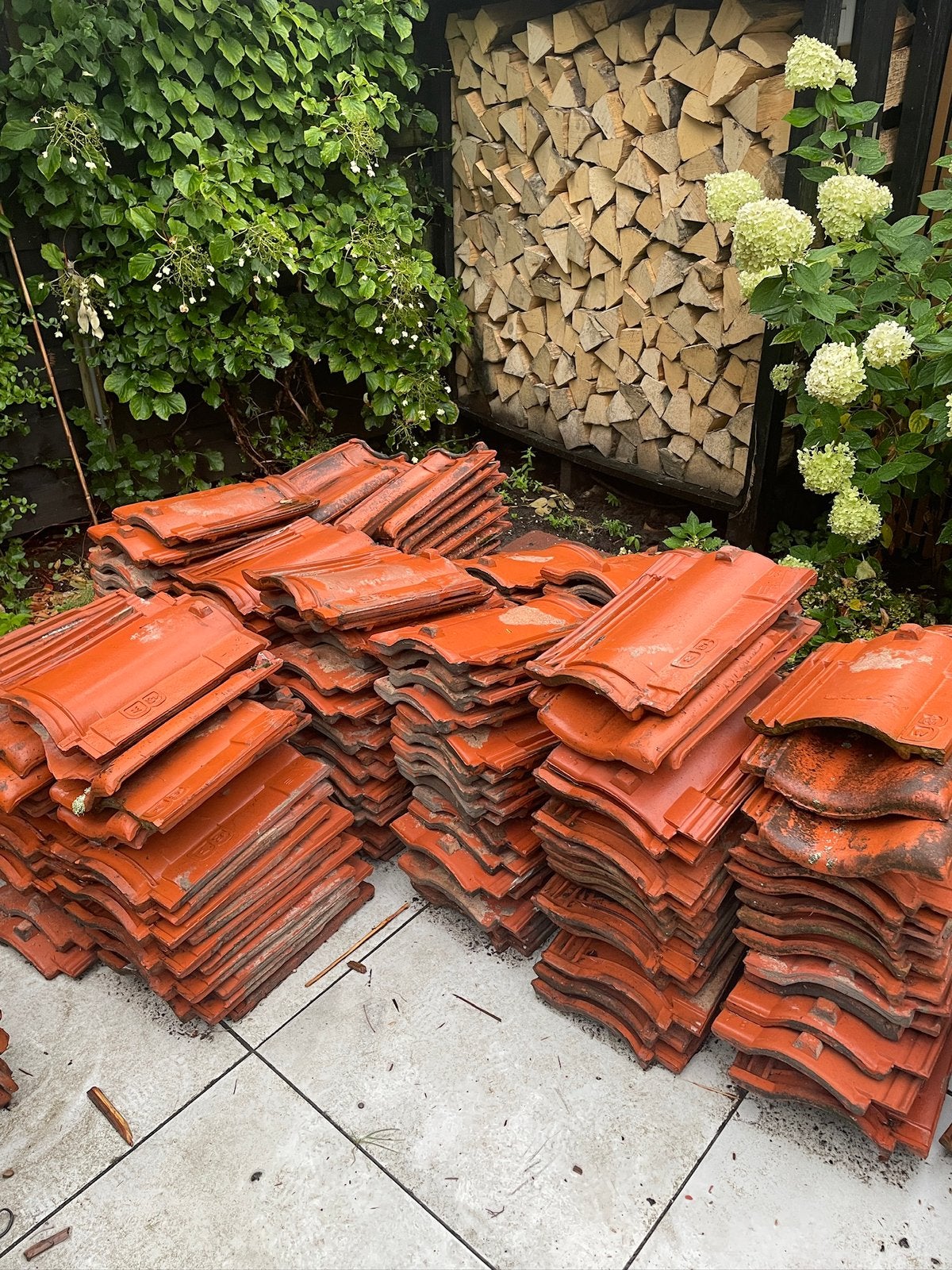 Dakpannen jaren 30 huis Gratis, Ophalen, Gebruikt, Steen of Klei, 15 m² of meer