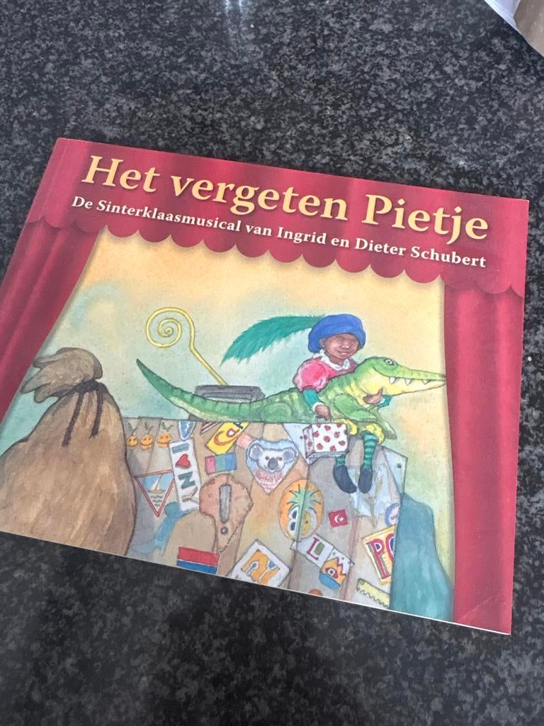 Het vergeten Pietje Sinterklaasmusical, Ophalen of Verzenden, Gelezen