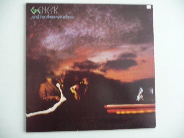 lp GENESIS -AND THEN THERE WERE THREE- CHARISMA RECORDS 1978, LP, Gebruikt, Pop, Ophalen of Verzenden