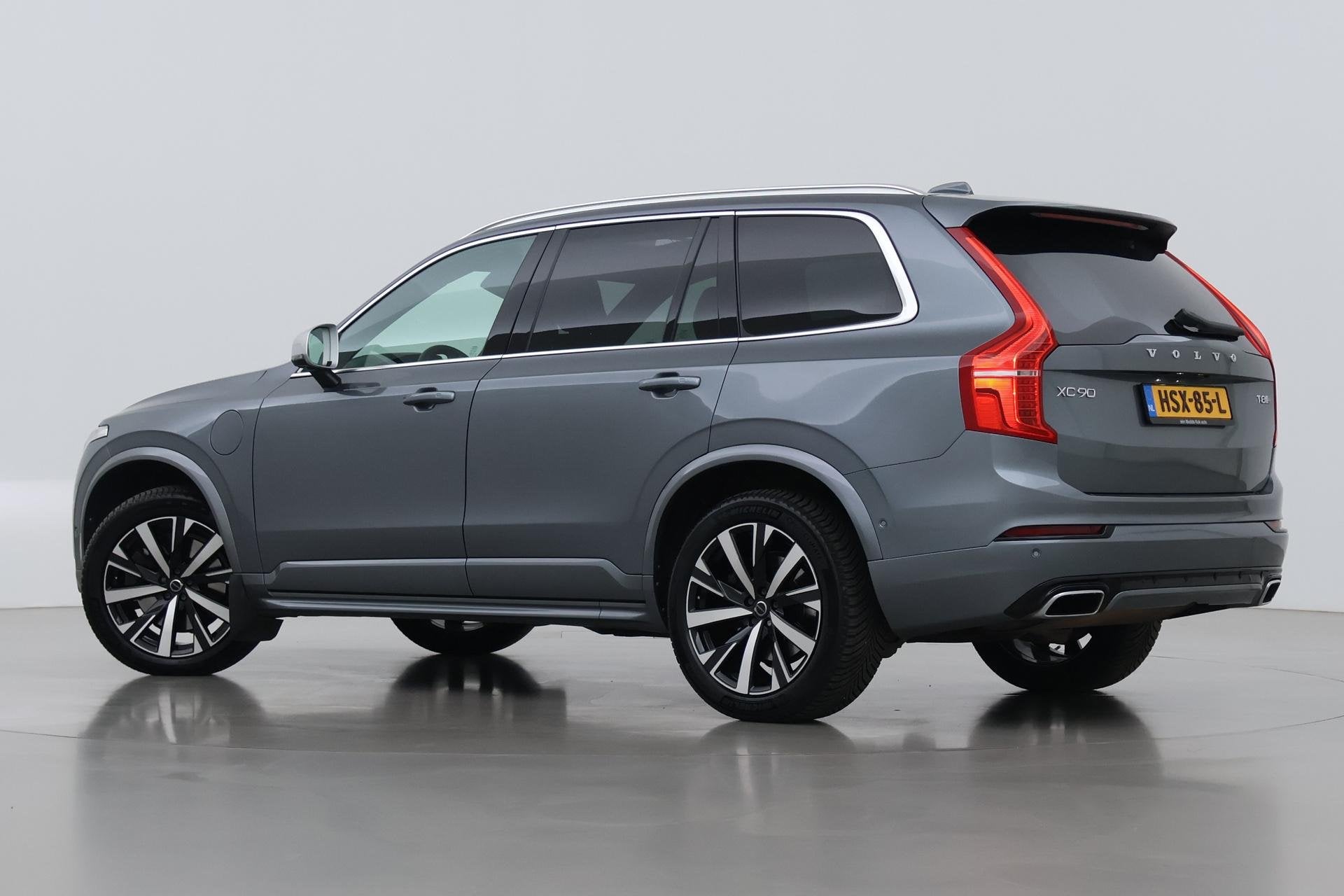 Volvo XC90 T8 Twin Engine R-Design | Luchtvering | Bowers&Wi, Auto's, Verwarmde buitenspiegels, Euro 6, 4 cilinders, 38 km/l