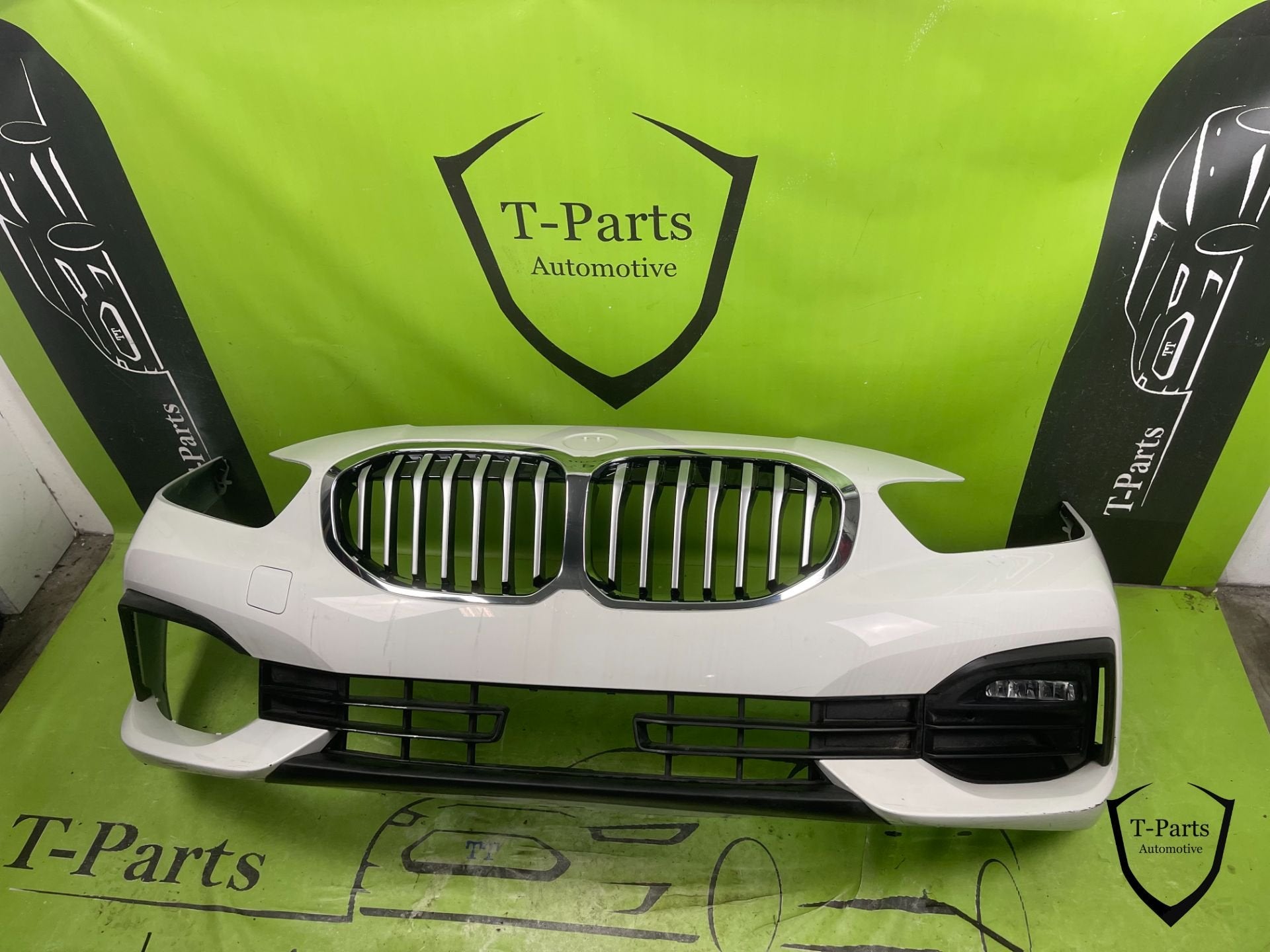 bmw 1 serie f40 voorbumper bumper 18+, Auto-onderdelen, Info@fabrikant.eu, Fabrikantstraat 1
1000 AA  Amsterdam, NL, Ophalen of Verzenden