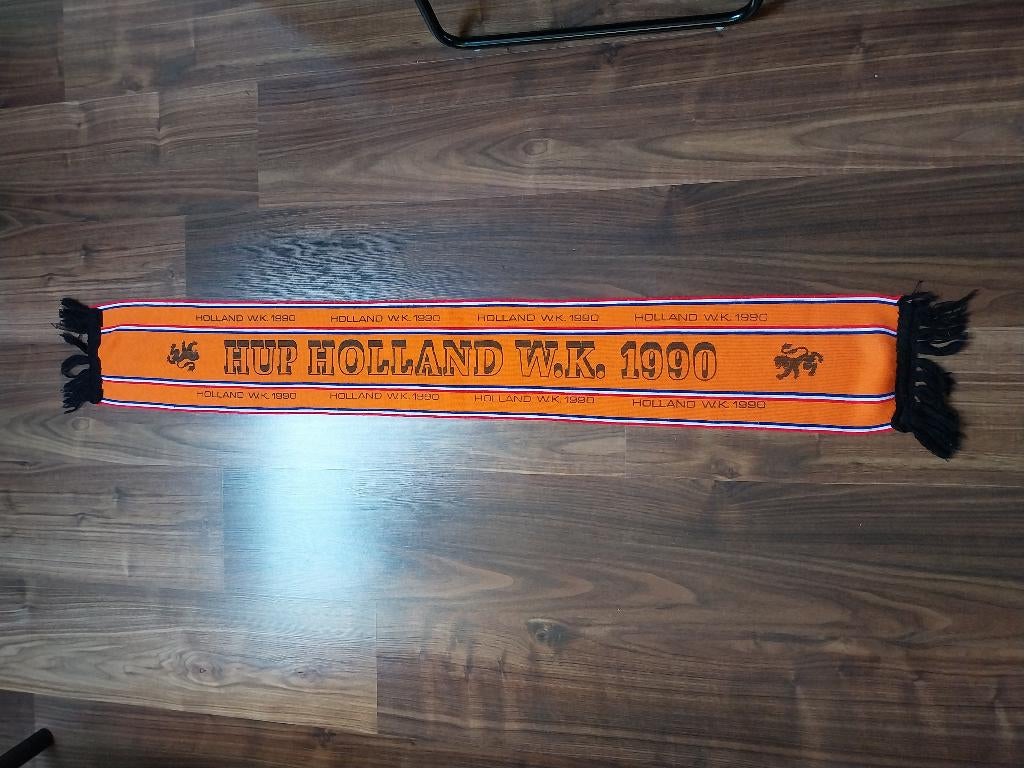 Oranje voetbal sjaal vintage, Ophalen of Verzenden, Zo goed als nieuw, Overige binnenlandse clubs, Vaantje of Sjaal