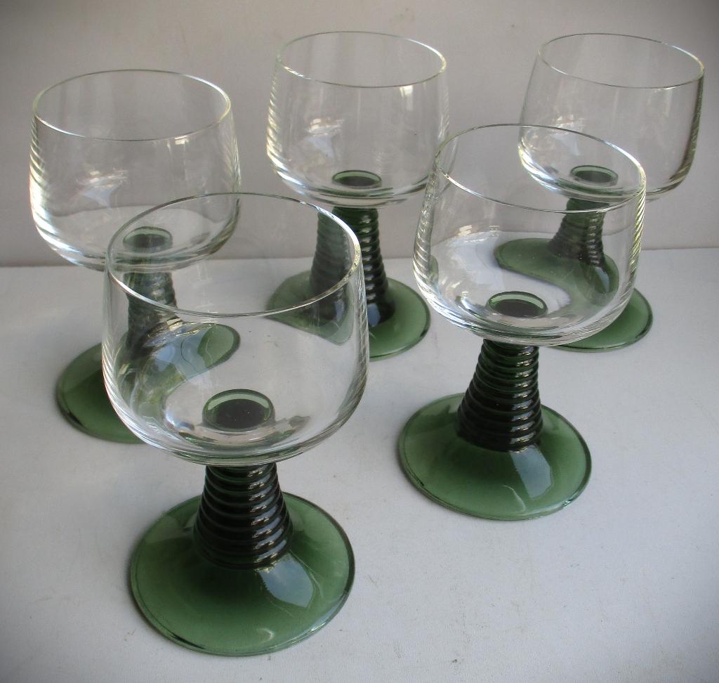 Moezelglas~Moezelglazen~Groene Voet~Moezelwijn glazen, Verzamelen, Glas en Borrelglaasjes, Ophalen of Verzenden, Zo goed als nieuw