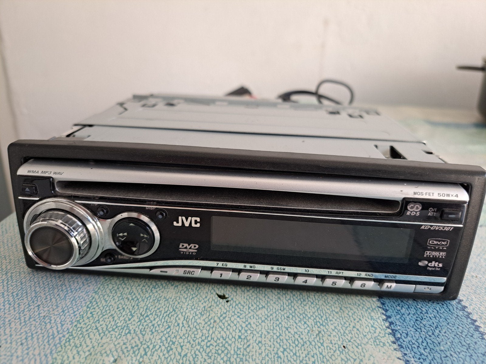 JVC KD-DV5301 DVD/CD WMA MP3 WAV(Autoradio), Auto diversen, Ophalen of Verzenden, Zo goed als nieuw