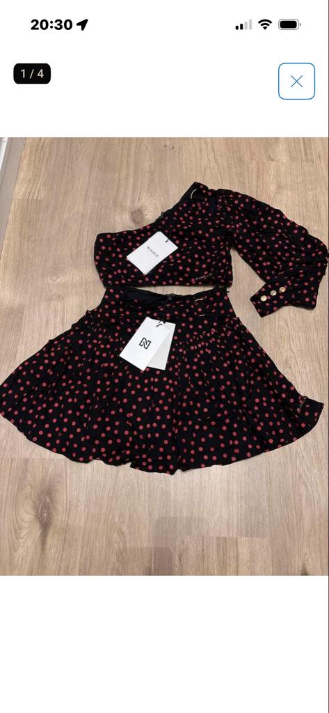 Nieuw Nikkie setje maat 34 - Zwart met roze stippen, Ophalen of Verzenden, Nieuw, Maat 34 (XS) of kleiner