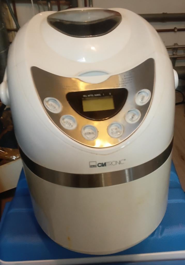 BROODBAKMACHINE SILVERCREST CM TRONIC 600w, Witgoed en Apparatuur, Broodbakmachines, Ophalen, Zo goed als nieuw
