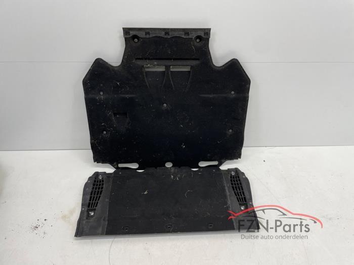 Audi A6 4G Bodem beschermplaat motor, Ophalen of Verzenden, Gebruikt