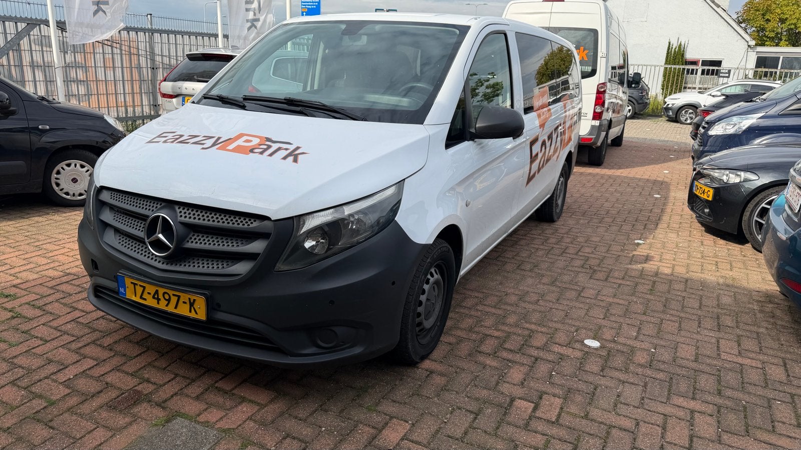 Mercedes-Benz Vito 1.6 109 CDI Tourer 2018 Wit, Auto's, Voorwielaandrijving, 255 €/maand, Wit, Origineel Nederlands
